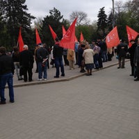 Photo taken at Памятник В. И. Ленину by Arzamet B. on 4/22/2013