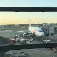 Photo taken at Gate A52 by amasamas on 8/17/2018