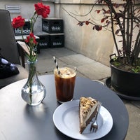 5/1/2022 tarihinde Anna M.ziyaretçi tarafından Cafe Iluzja'de çekilen fotoğraf