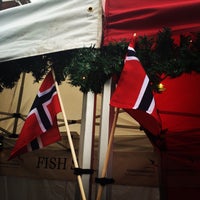 Photo taken at Scandinavian Christmas Market by Bilge Ş. on 11/22/2014