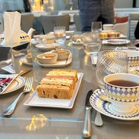 Photo taken at Afternoon Tea at The Berkeley by Lojain on 2/27/2024