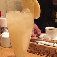 Photo taken at カフェ ラ ミル (Café La Mille) 川崎アゼリア店 by YOSHIKO O. on 12/15/2014