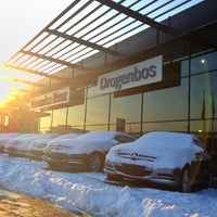 Photo taken at Mercedes-Benz Drogenbos by Danny C. on 1/22/2013