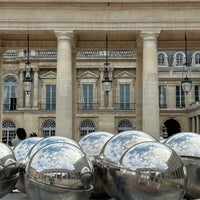 Photo taken at Musée des Arts Décoratifs by MANSOUR on 7/19/2023