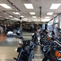 Foto diambil di Harley-Davidson of New York City oleh Blue Shark ♍️ 🦈 pada 10/24/2018
