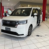 Photo taken at Honda Cars 東京中央 三鷹店 by ms_style on 5/21/2022