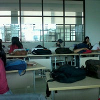 Photo taken at Class Broadcasting  E2.9 by Annissa I. on 11/28/2012
