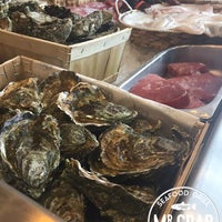 รูปภาพถ่ายที่ Mr.Crab Seafood Restaurant โดย Mr.Crab Seafood Restaurant เมื่อ 8/11/2017
