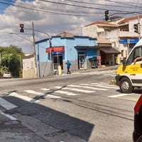 Photo taken at Rua Paulina Vergueiro Rudge / Rua Urbano Duarte by Mario J. on 4/14/2016