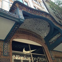 nike factory centro histórico