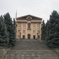 Photo taken at National Assembly of Armenia / Parliament | Հայաստանի Ազգային Ժողով by Saro S. on 8/30/2019
