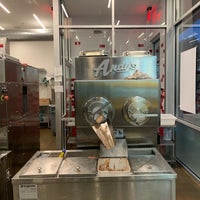 Photo taken at Andy&amp;#39;s Frozen Custard by Sri R. on 7/21/2019