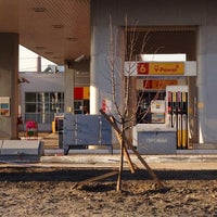 Photo taken at Shell by Ksenia M. on 4/22/2013