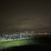 Photo taken at Hamilton Viewpoint Park by Bharath G. on 12/2/2023