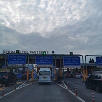 Photo taken at Pasteur Toll Gate by i P. on 6/13/2023