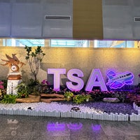Photo taken at Taipei Songshan Airport (TSA) by Manami on 3/19/2024