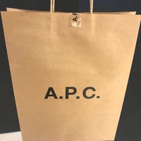 A P C 二子玉川 Department Store In 二子玉川 A P C 二子玉川 Department Store In 二子玉川