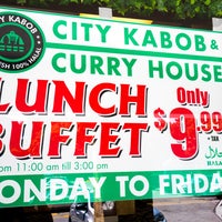 Foto scattata a City Kabob &amp;amp; Curry House - 2 [Washington] da City Kabob &amp;amp; Curry House - 2 [Washington] il 7/10/2017