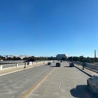 Photo taken at Arlington Memorial Bridge by ㅤㅤㅤㅤㅤㅤㅤㅤㅤㅤ on 10/23/2023