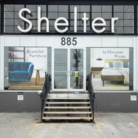 Das Foto wurde bei Shelter Furniture von Shelter Furniture am 1/16/2020 aufgenommen
