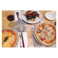 Foto tirada no(a) Mercantina por Catarina B. em 2/28/2014