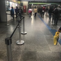Photo taken at Estação Clínicas (Metrô) by Michelle P. on 10/17/2017