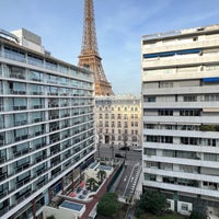 รูปภาพถ่ายที่ Hôtel Pullman Paris Tour Eiffel โดย Abdullah เมื่อ 1/29/2024