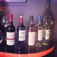 8/3/2013にChatterBox ChristieがThe Wine Cellars - Fine Wine, Gifts &amp;amp; Wine Caféで撮った写真