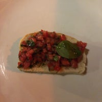 Photo taken at La Glória Pizza Bar by Emma on 7/11/2018