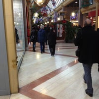 12/27/2012 tarihinde David B.ziyaretçi tarafından Centre Commercial Semécourt'de çekilen fotoğraf
