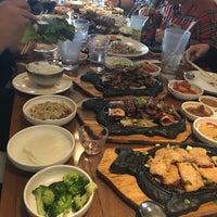 รูปภาพถ่ายที่ Ssambap Korean BBQ โดย Kris เมื่อ 3/11/2017