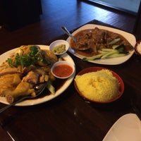 Foto tirada no(a) MAMAK Malaysian Restaurant por Kris em 8/25/2015