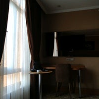 Foto diambil di Gaziantep Palmiye Hotel oleh Ali G. pada 8/9/2020
