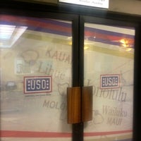 Снимок сделан в USO Hawaii&amp;#39;s Airport Center пользователем Bob B. 9/9/2013