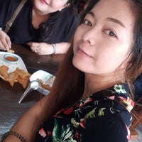 Photo taken at Thongkam Noodle by Khae D. on 11/4/2018