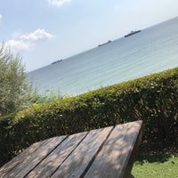 Photo taken at Saklı Deniz by 🇹🇷MÜCAHİT 🇹🇷 Ћץґи 🇹🇷 . on 8/23/2021