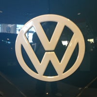 2/19/2013에 Suzi F.님이 Volkswagen North Scottsdale에서 찍은 사진