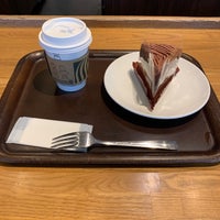 Photo taken at Starbucks by あらじん on 3/13/2023