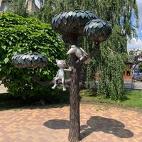 Photo taken at Памятник котенку by Dini D. on 6/13/2021