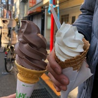 Photo taken at アーモンド洋菓子店 太子堂本店 by M.Shima on 3/25/2018