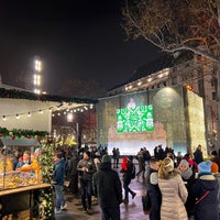 Foto diambil di Karácsonyi Vásár | Christmas Fair oleh Ian G. pada 12/23/2022