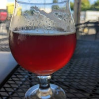 Photo taken at Wolverine State Brewing Co. by Nickolay K. on 9/8/2022