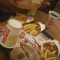 Photo taken at Burger King by Jesimiel I. on 10/13/2017