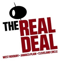 Foto tirada no(a) The Real Deal Cleveland Circle por Robert C. em 5/14/2013