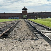 Photo taken at Memorial and Museum Auschwitz-Birkenau by Andreu S. on 10/7/2023