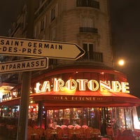 Photo taken at Boulevard du Montparnasse by Valentina B. on 3/12/2018
