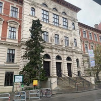 Photo taken at Universität für Bodenkultur (BOKU) - Türkenschanze by Chris v. on 4/22/2022