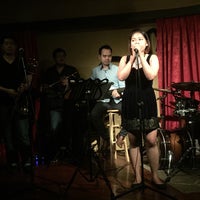 Photo taken at Smiles Jazz &amp;amp; Bistro by iThedook on 1/30/2015