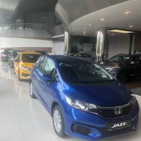 Photo taken at Honda Kah Motor by Wong K. on 5/5/2019