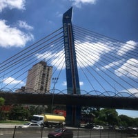 Photo taken at Viaduto Cidade de Guarulhos by Beatriz V. on 11/21/2020